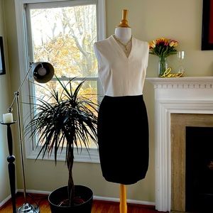 Talbots size 10 black and white dress. Lined on top portion.
